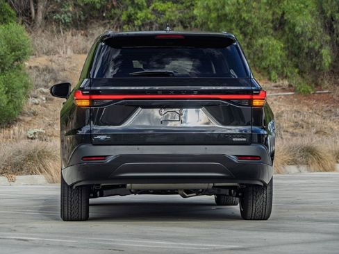 New 2026 Lexus TX 500h AWD image 9