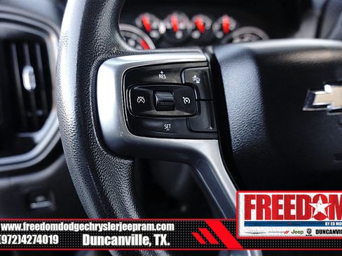 Used 2022 Chevrolet Silverado 2500 Custom w/ Custom Convenience Package image 26