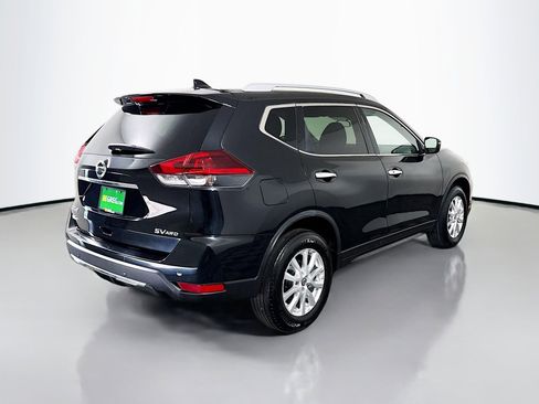 Used 2019 Nissan Rogue SV AWD/4WD image 10
