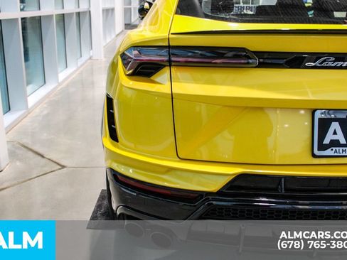 Used 2023 Lamborghini Urus S AWD/4WD image 10