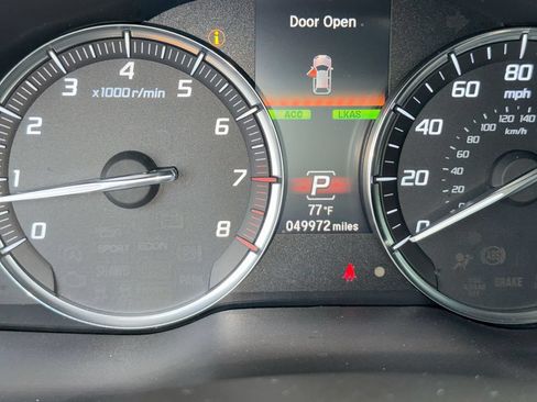 Used 2020 Acura MDX SH-AWD image 21