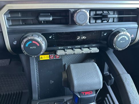 New 2025 Toyota Tacoma TRD Off-Road image 22