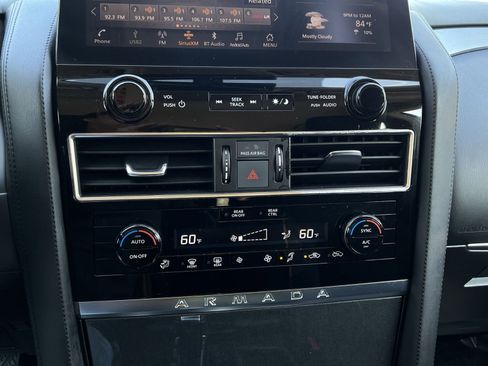 Used 2023 Nissan Armada S AWD/4WD image 28