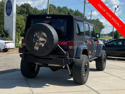 Used 2017 Jeep Wrangler Unlimited Rubicon image 7