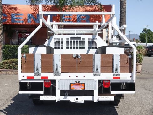 Used 2022 Ford F350 XL w/ Power Equipment Group RWD image 8