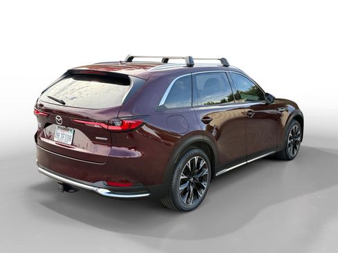 Certified 2024 MAZDA CX-90 Plug-In Hybrid w/ Premium Plus AWD/4WD image 5