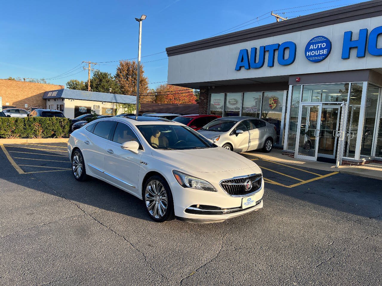 Used 2017 Buick LaCrosse Premium w/ Sun and Shade Package FWD image 3