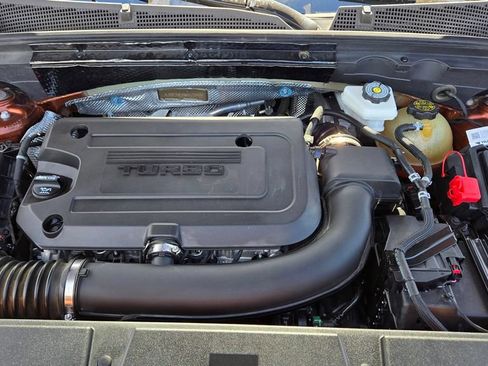 Used 2021 Buick Envision Essence FWD image 27