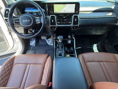 Used 2023 Kia Sorento SX Prestige AWD/4WD image 26