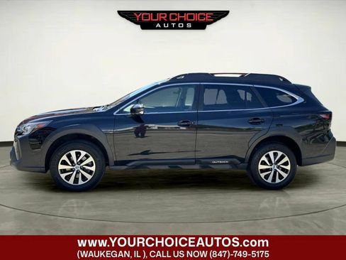 Used 2023 Subaru Outback Premium AWD/4WD image 2
