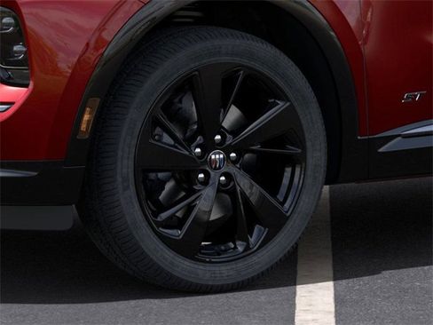 New 2025 Buick Envision Sport Touring image 9