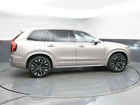 New 2026 Volvo XC90 B6 Plus AWD/4WD image 9