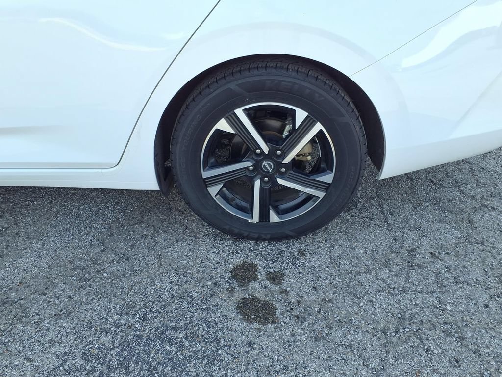 Used 2024 Nissan Sentra SV FWD image 24