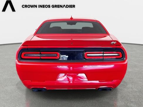 Used 2015 Dodge Challenger SRT Hellcat image 6