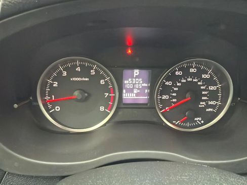 Used 2016 Subaru Crosstrek 2.0i Premium w/ Moonroof Package image 16