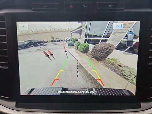 Used 2023 Ford F150 Lariat w/ FX4 Off-Road Package image 21