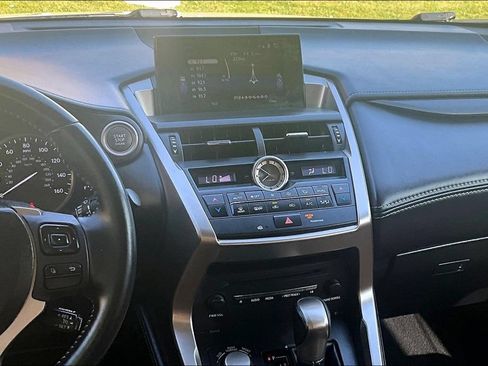 Used 2015 Lexus NX 200t FWD image 8