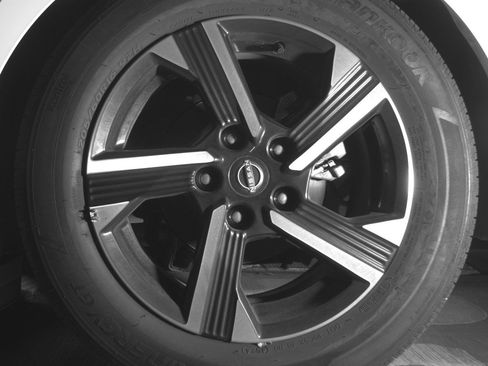 Used 2025 Nissan Sentra SV FWD image 14