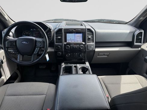 Used 2018 Ford F150 XLT w/ Equipment Group 302A Luxury AWD/4WD image 10
