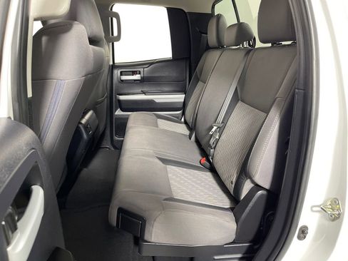 Used 2016 Toyota Tundra SR5 w/ SR5 Upgrade Package image 13