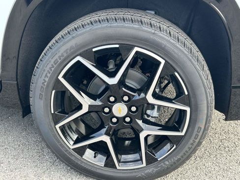 New 2026 Chevrolet Traverse High Country AWD/4WD image 9