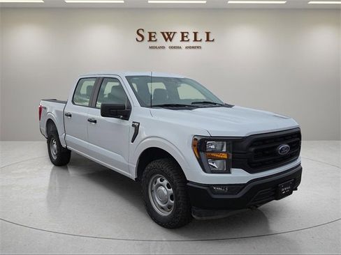 Used 2023 Ford F150 XL w/ Trailer Tow Package image 6