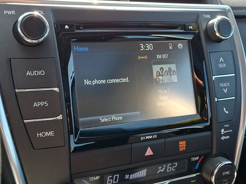 Used 2016 Toyota Camry XSE w/ Moonroof Package FWD image 19