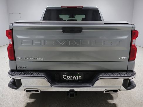 Used 2025 Chevrolet Silverado 1500 LTZ w/ Z71 Off-Road Package AWD/4WD image 3