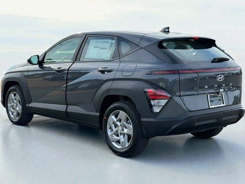 New 2026 Hyundai Kona SE image 4