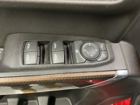 Used 2020 Chevrolet Silverado 1500 LT w/ All-Star Edition image 9