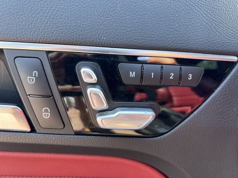 Used 2015 Mercedes-Benz E 400 4MATIC Coupe image 39
