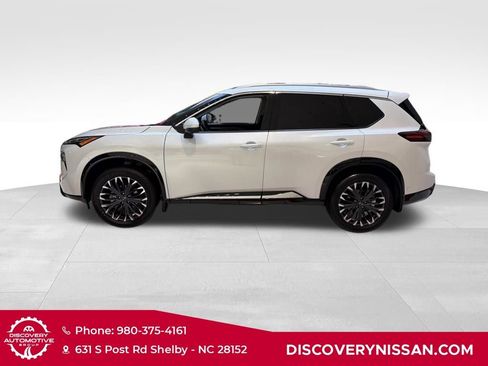 New 2026 Nissan Rogue Platinum w/ Platinum Premium Package image 9