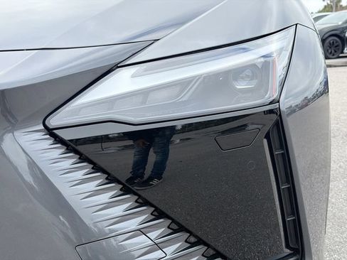 New 2026 Lexus RZ 350e RZ 350e Premium image 9