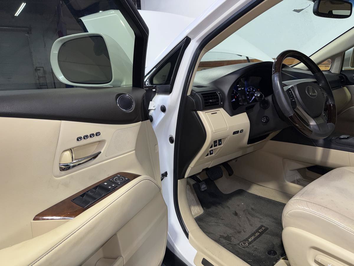 Used 2013 Lexus RX 350 FWD w/ Navigation Pkg image 15