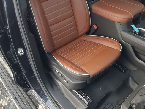 Used 2024 GMC Sierra 1500 Denali Ultimate image 16