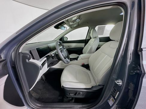 Used 2025 Hyundai Tucson SEL AWD/4WD image 13