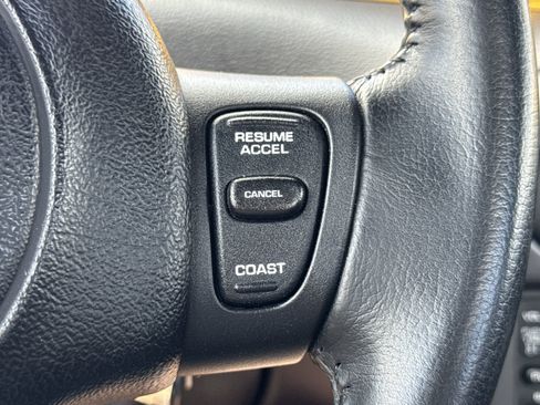 Used 2002 Chrysler Prowler image 60