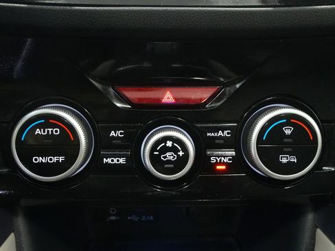 Used 2023 Subaru Forester Limited w/ Popular Package #3 image 35