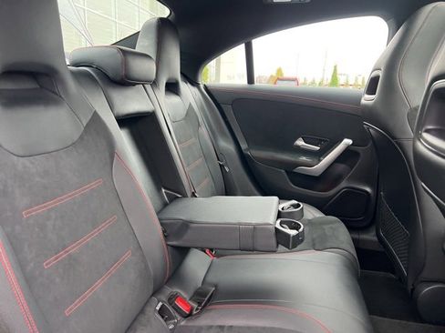 Used 2023 Mercedes-Benz CLA 250 4MATIC image 37