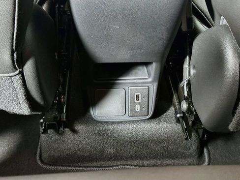 Used 2026 Buick Encore GX Preferred FWD image 35