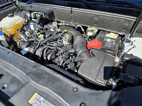 Used 2022 Lincoln Nautilus Reserve w/ Luxury Package image 17