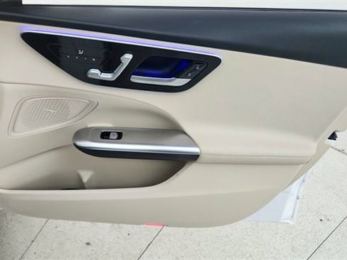 Used 2022 Mercedes-Benz C 300 Sedan image 25