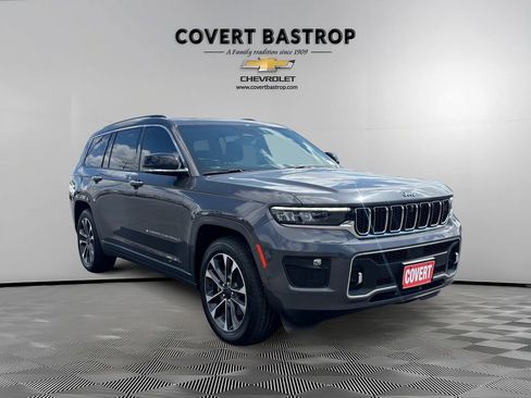 Used 2022 Jeep Grand Cherokee L Overland w/ Advanced Protech Group III AWD/4WD image 6