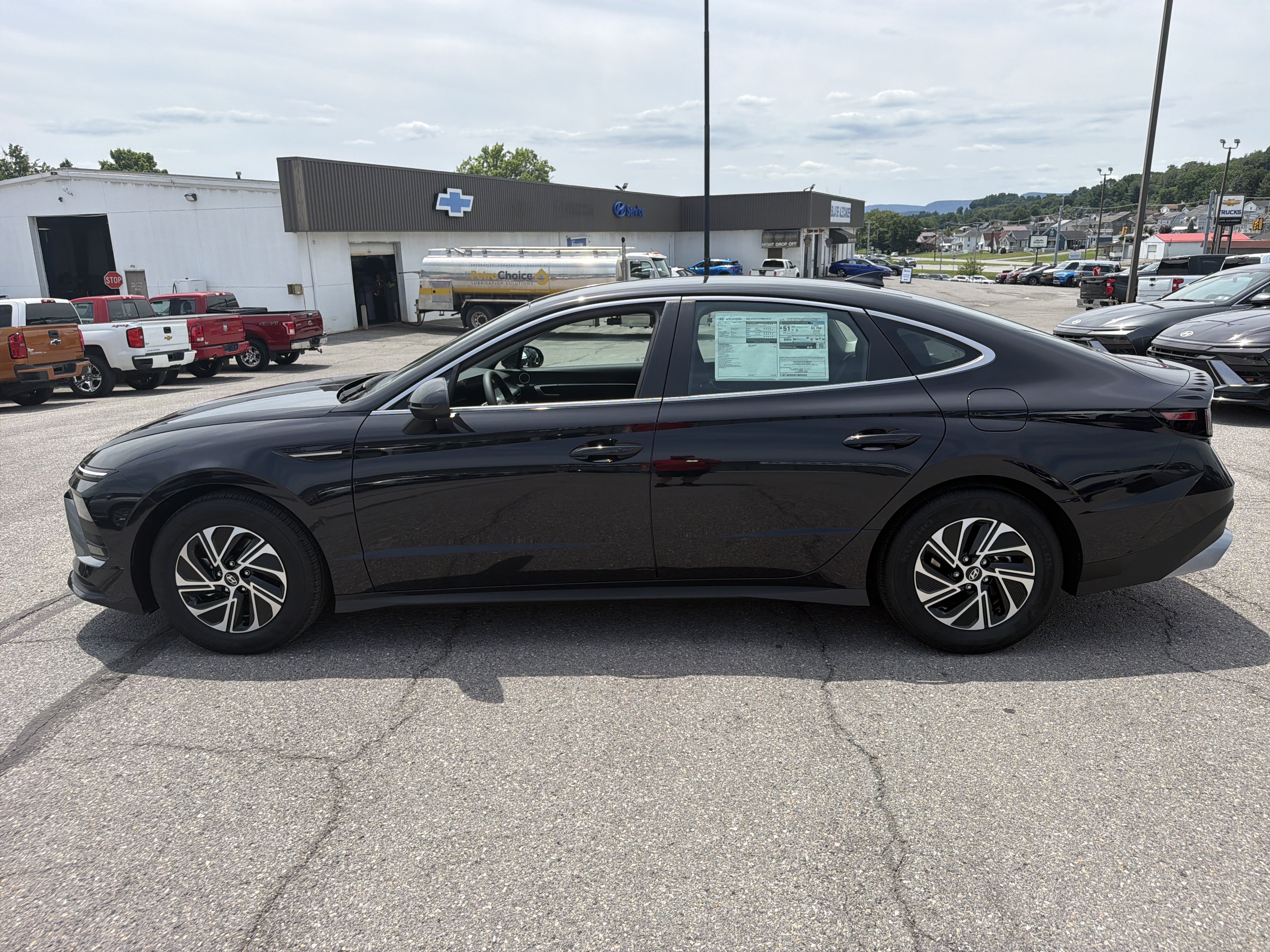 New 2026 Hyundai Sonata Blue FWD image 7