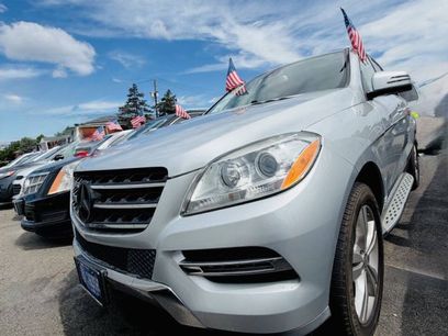 Used 2015 Mercedes-Benz ML 350 4MATIC w/ Premium 1 Package