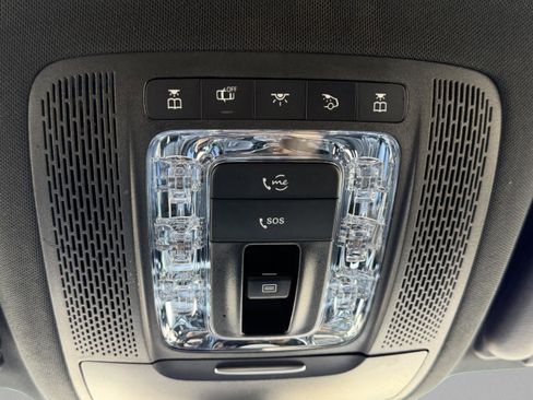 Used 2021 Mercedes-Benz GLE 350 4MATIC image 19