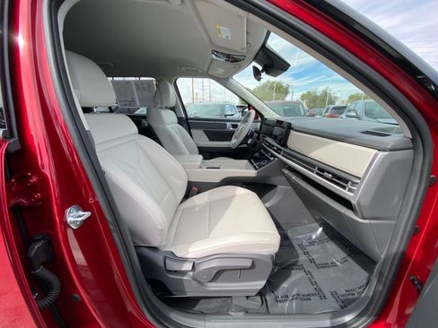 Used 2025 Hyundai Santa Fe SEL image 29