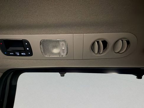 Used 2013 Honda Odyssey EX-L image 31