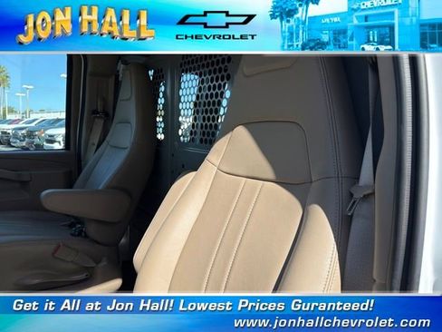 New 2024 Chevrolet Express 2500 w/ Driver Convenience Package image 16