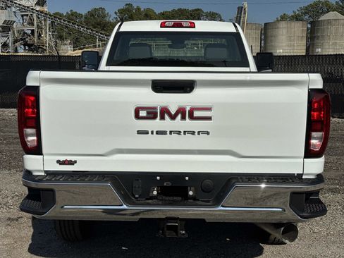 New 2026 GMC Sierra 2500 Pro image 4